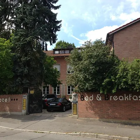 Hotel B&B Bredl in der Villa Ballestrem-3